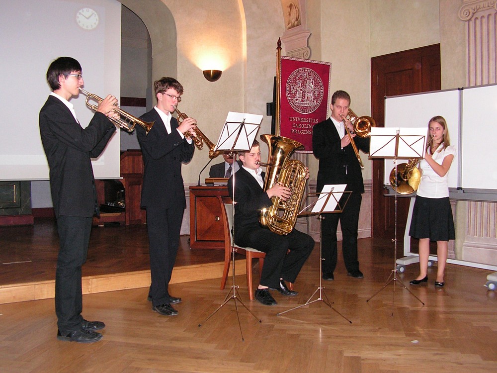 PICT001.jpg
